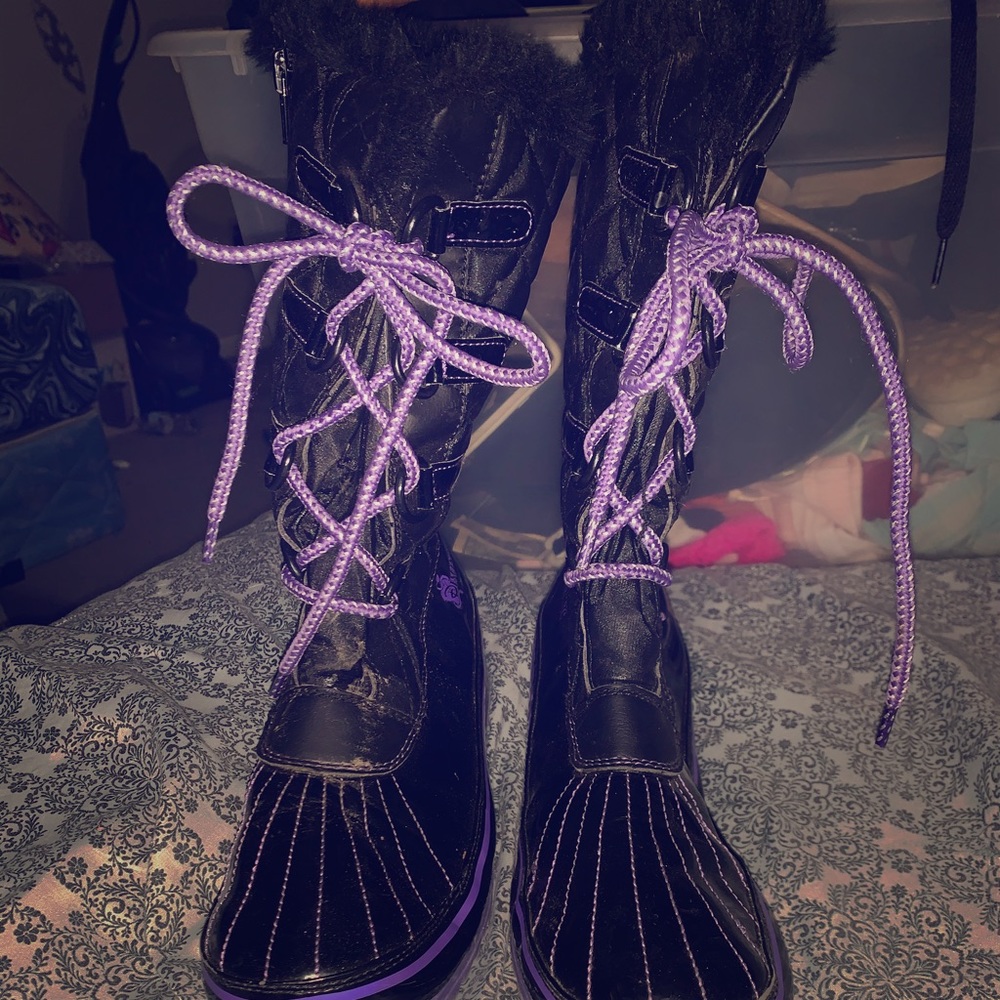 Winter boots